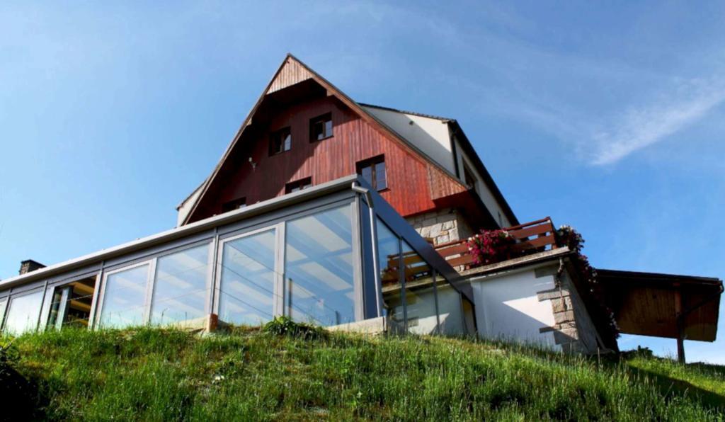 Horsky Hotel Koprivna Мала Моравка Екстер'єр фото
