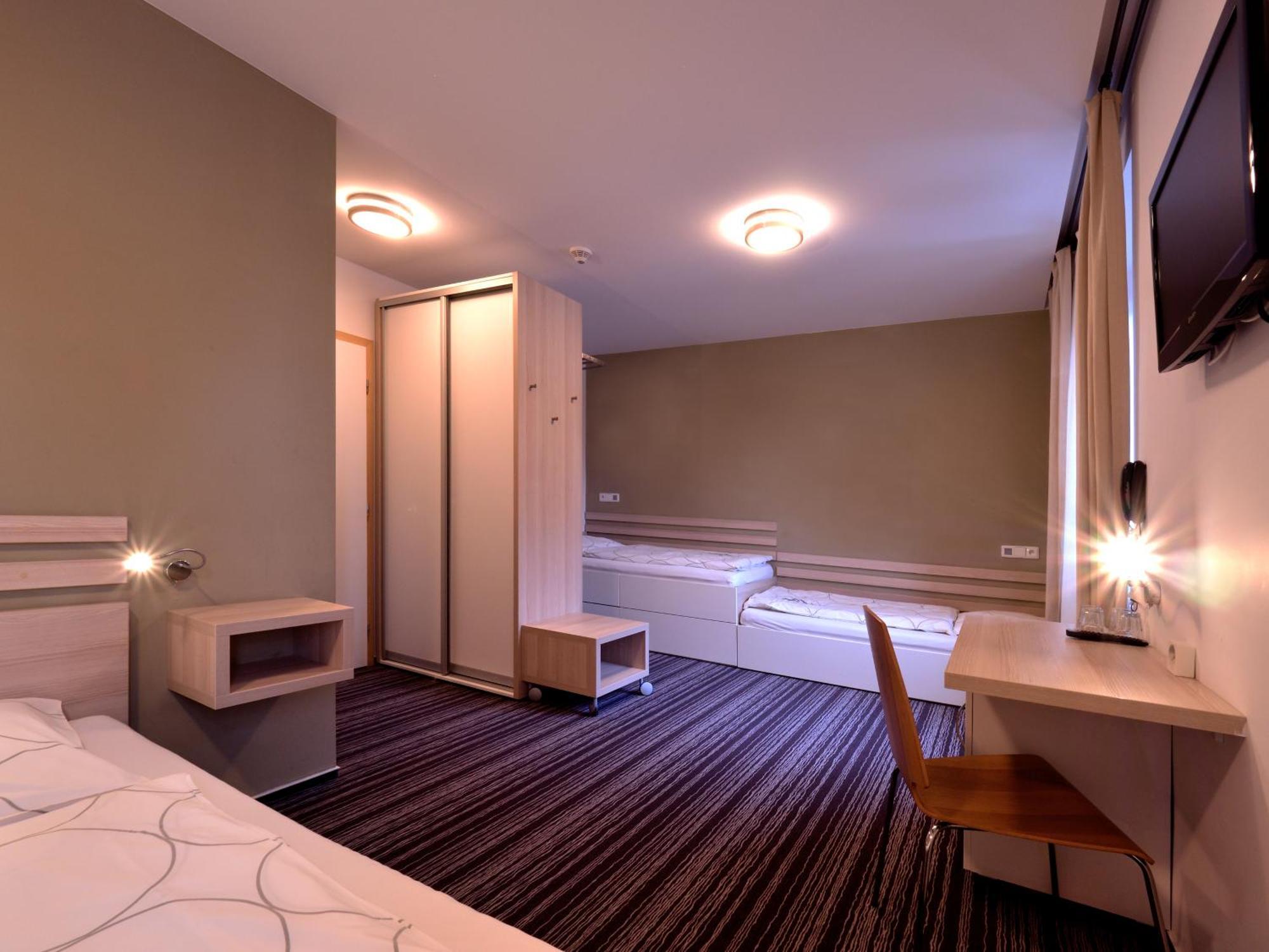 Horsky Hotel Koprivna Мала Моравка Екстер'єр фото