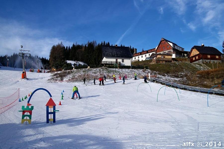 Horsky Hotel Koprivna Мала Моравка Екстер'єр фото